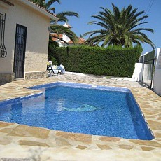 Espagne, Els Poblets, Costa Blanca, à seulement 500-800 m du centre & de la mer: Très belle et cosy Villa env. 80 m² - 2 salles de bain - 2 chambres - beau salon séjour avec cheminée - climatisation - garage + 2 parkings - proche de toutes les commodités... 